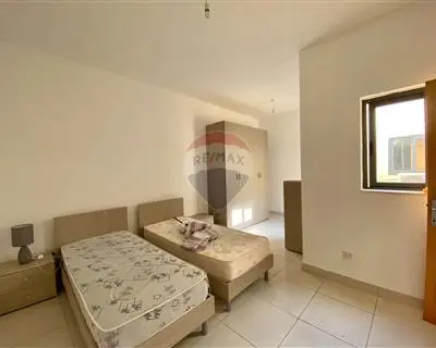 3 bedroom Penthouse to rent in Msida