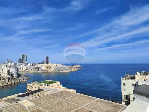 2 bedroom Penthouse to rent in Sliema