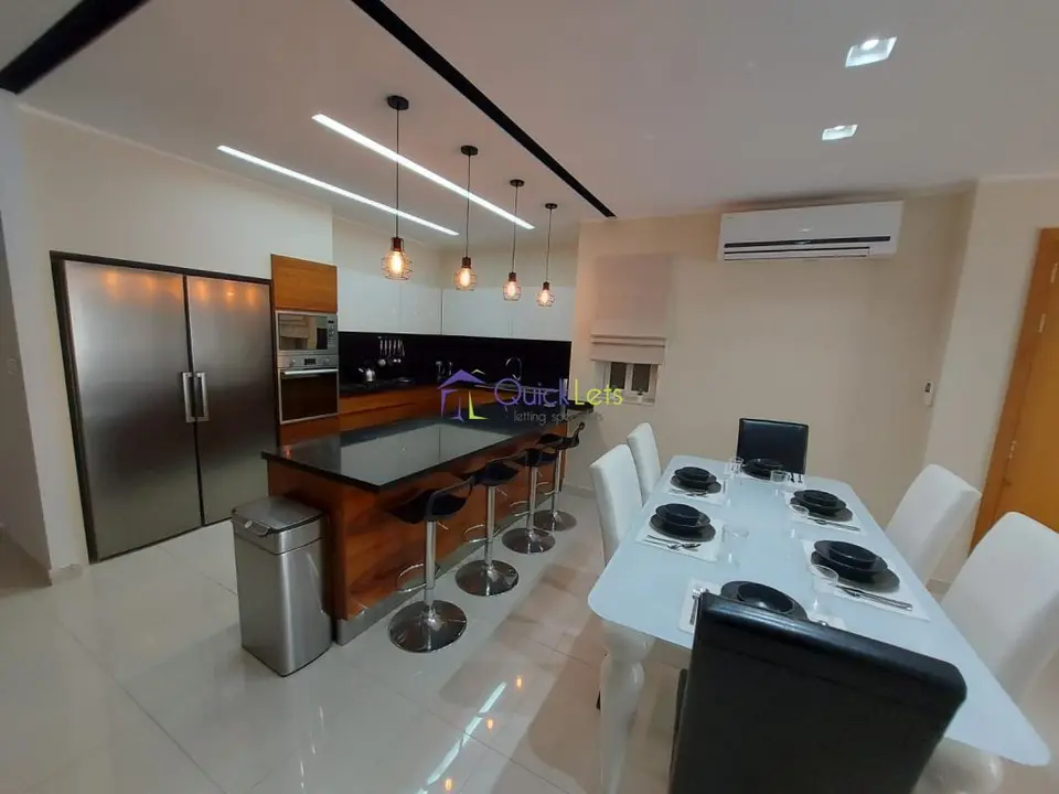 3 bedroom Maisonette to rent in Mosta