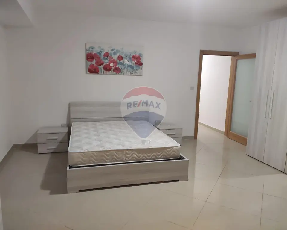 2 bedroom Apartment to rent in Xemxija