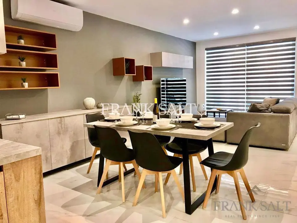 Swieqi, Furnished Maisonette