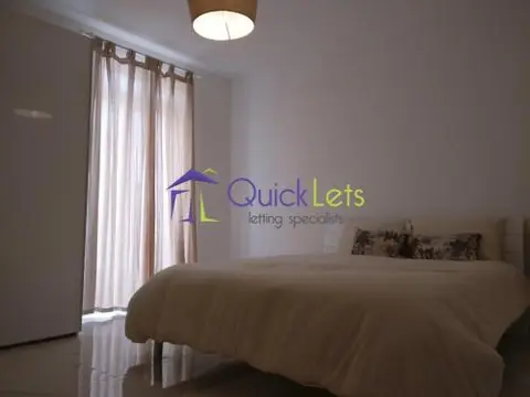 3 bedroom Penthouse to rent in Gzira