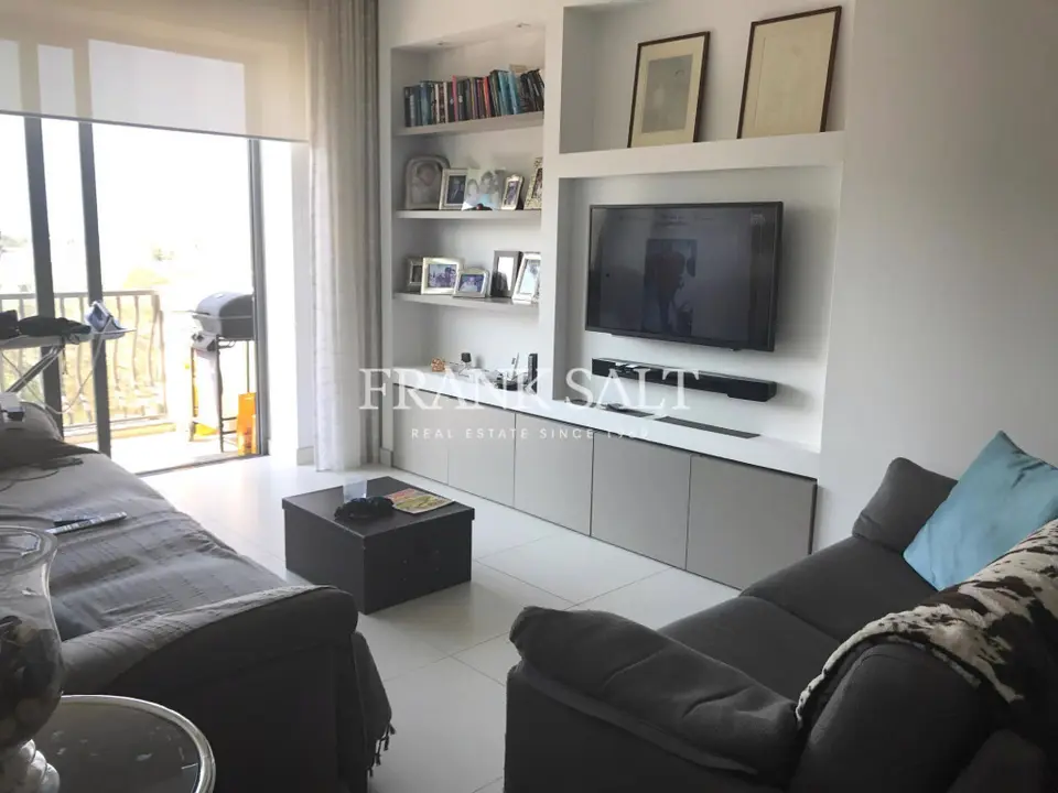 Tal-Ibrag, Apartment