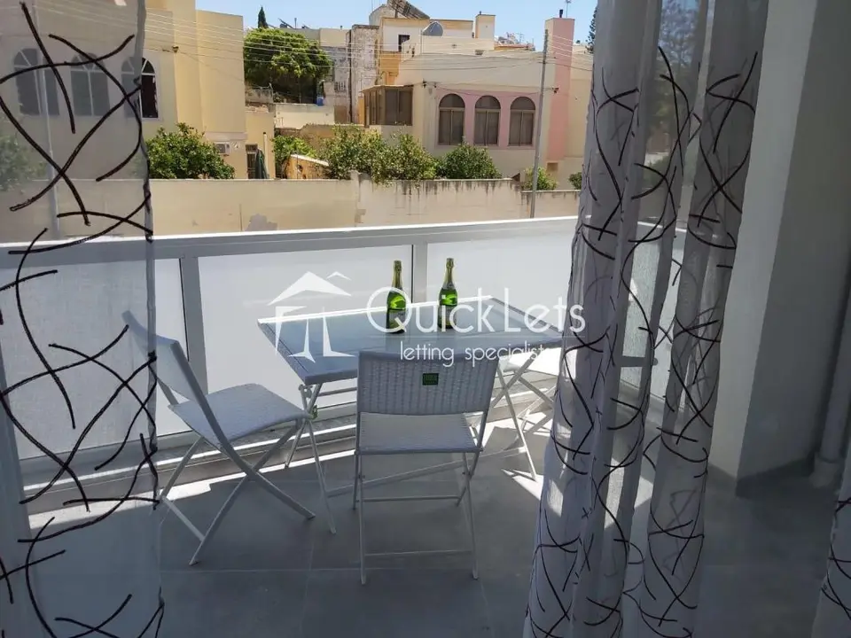 2 bedroom Apartment to rent in Marsaxlokk