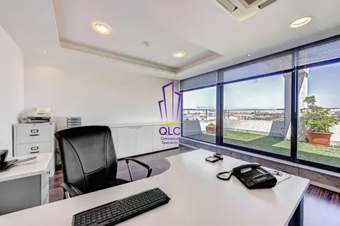 Office to rent in Mosta