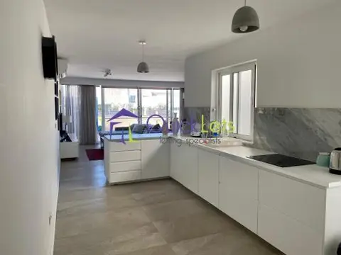 2 bedroom Penthouse to rent in Swieqi