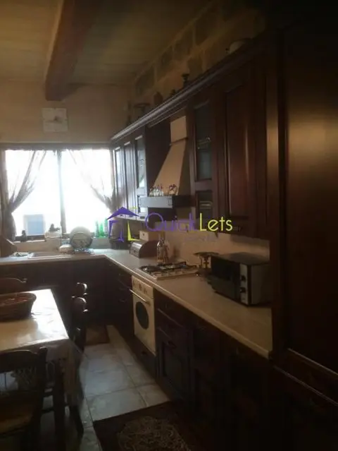 3 bedroom House of Character to rent in Mosta