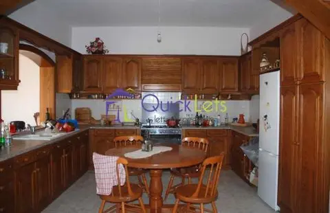 4 bedroom Terraced House to rent in Gozo - Nadur