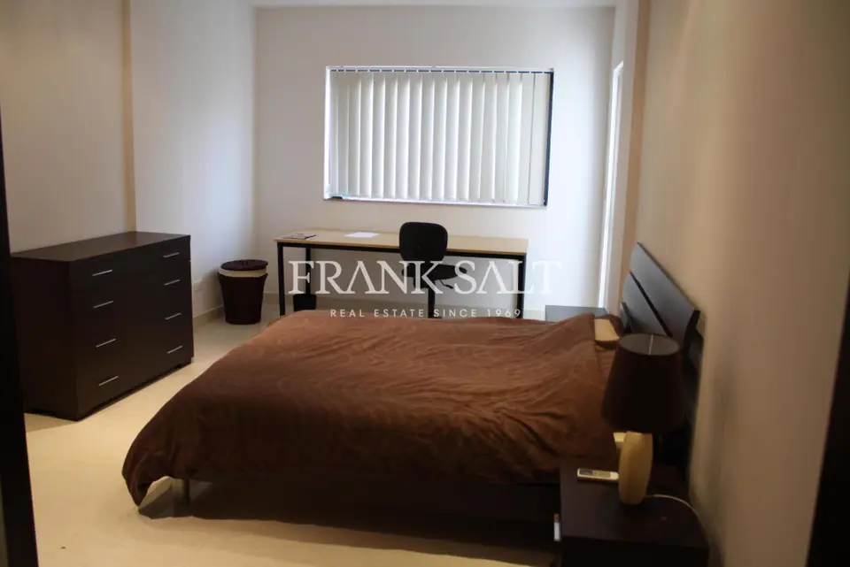 Sliema, Furnished Luxury Apartment