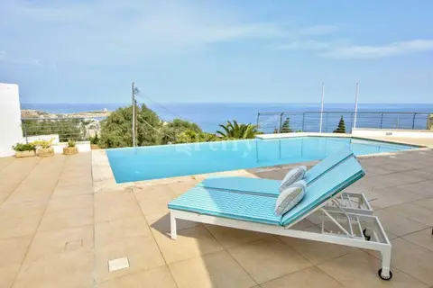 5 Bedroom Villa To Rent in Bahar Ic-Caghaq