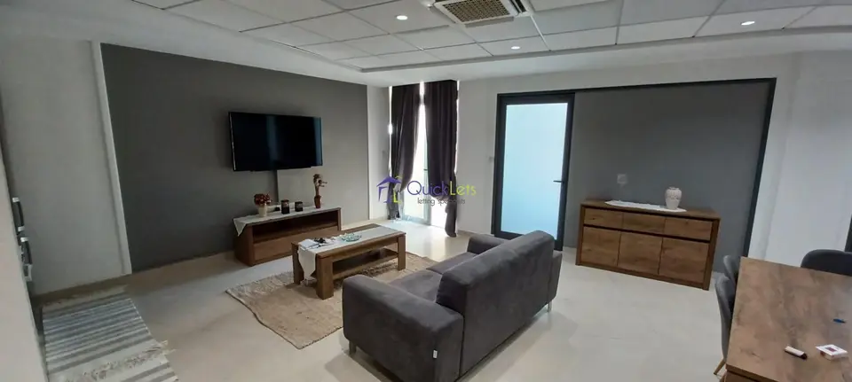 3 bedroom Apartment to rent in Marsaskala