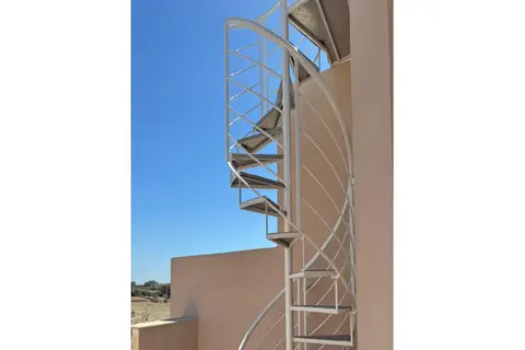 2 Bedroom Apartment To Rent in Marsaxlokk