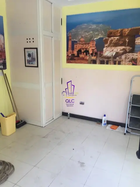 Office to rent in Bugibba