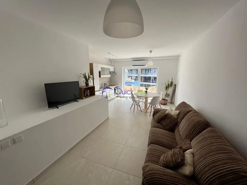 1 bedroom Penthouse to rent in Gzira