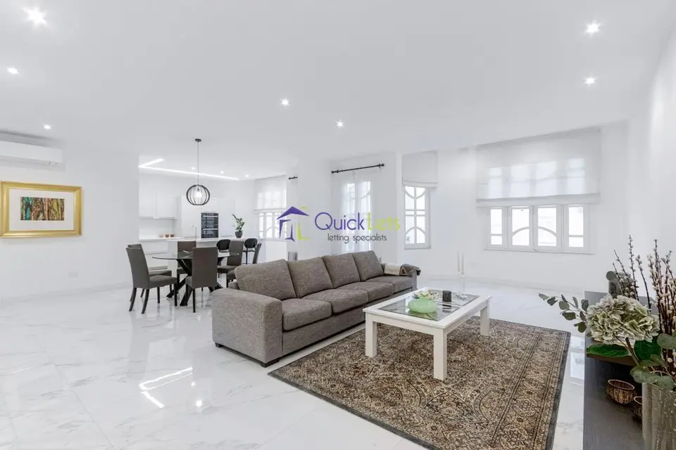 2 bedroom Apartment to rent in Sliema
