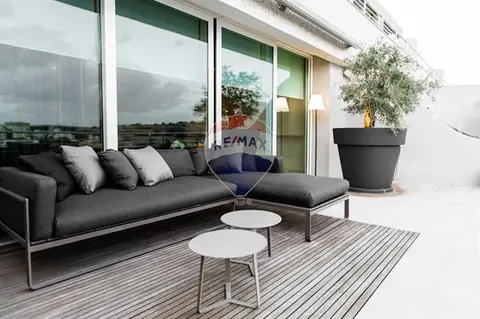 3 bedroom Apartment for sale in Ta' Xbiex