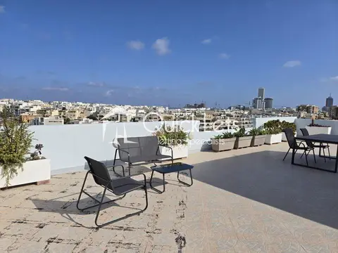 3 bedroom Maisonette to rent in St. Julians
