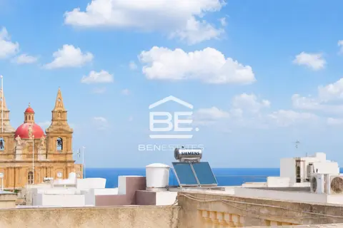 4 Bedroom Town House For Sale in Mellieha