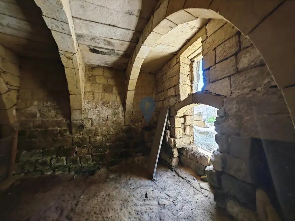 Farmhouse for sale in Gozo - Kercem