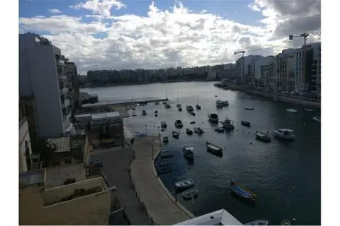 3 bedroom Apartment to rent in St Julian's