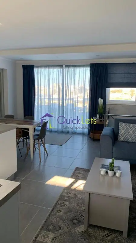 3 bedroom Penthouse to rent in Gzira