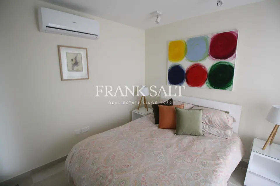 St Julians, Penthouse