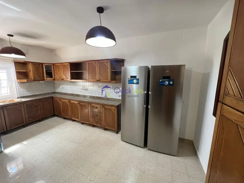 2 bedroom Maisonette to rent in St. Julians