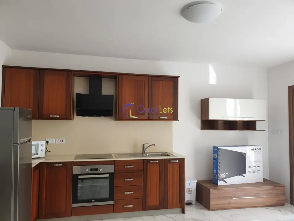 1 bedroom Maisonette to rent in Mosta