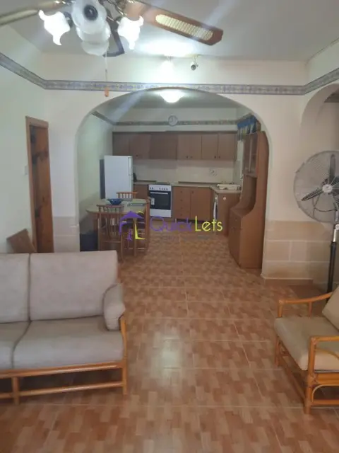 3 bedroom Maisonette to rent in Marsaskala