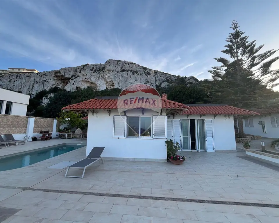 4 bedroom Bungalow Detached to rent in Mellieha