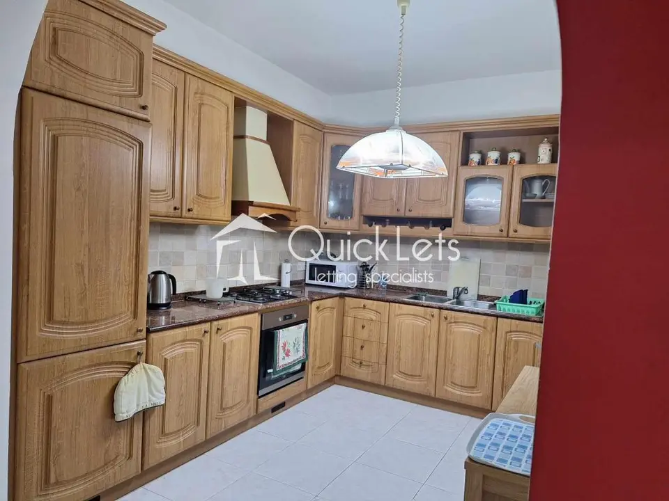 3 bedroom Apartment to rent in Qawra